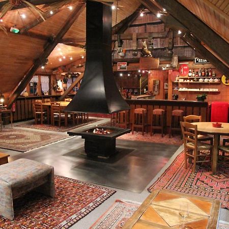 Guest House Chalet Saint Roch Albiez-Montrond Extérieur photo