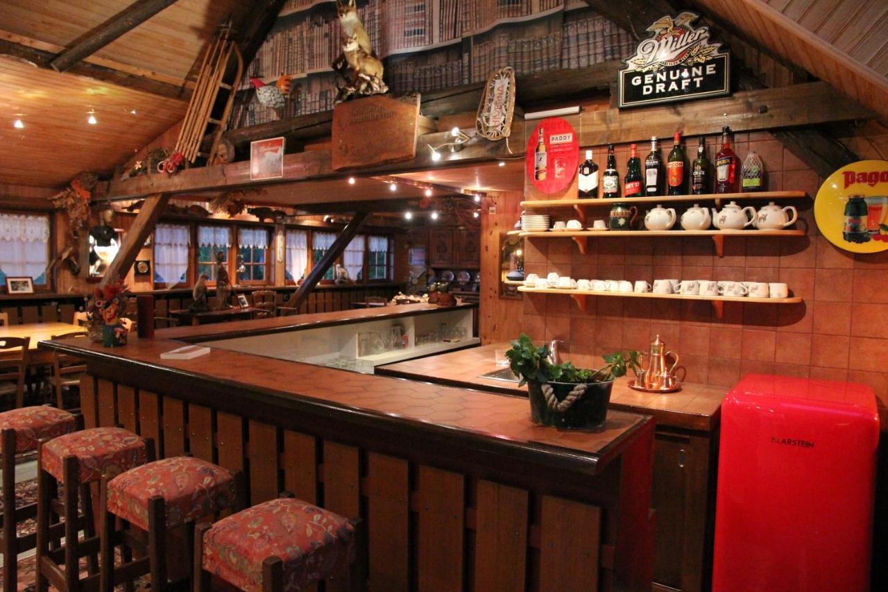 Guest House Chalet Saint Roch Albiez-Montrond Extérieur photo