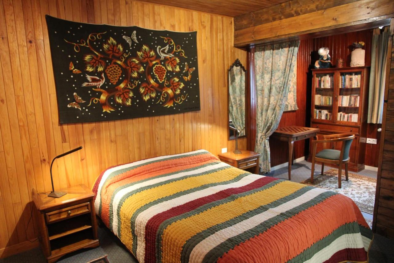 Guest House Chalet Saint Roch Albiez-Montrond Extérieur photo