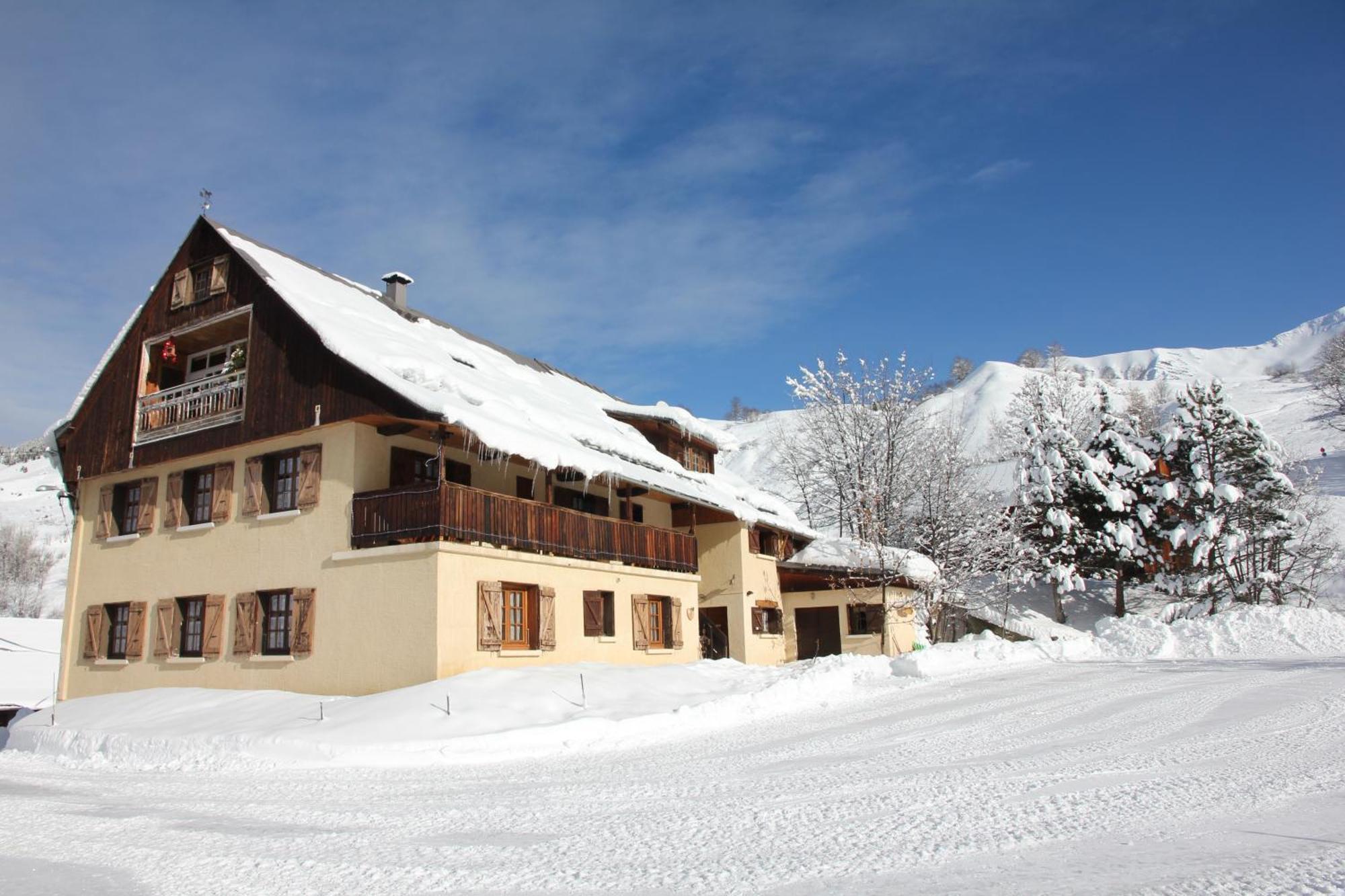 Guest House Chalet Saint Roch Albiez-Montrond Extérieur photo